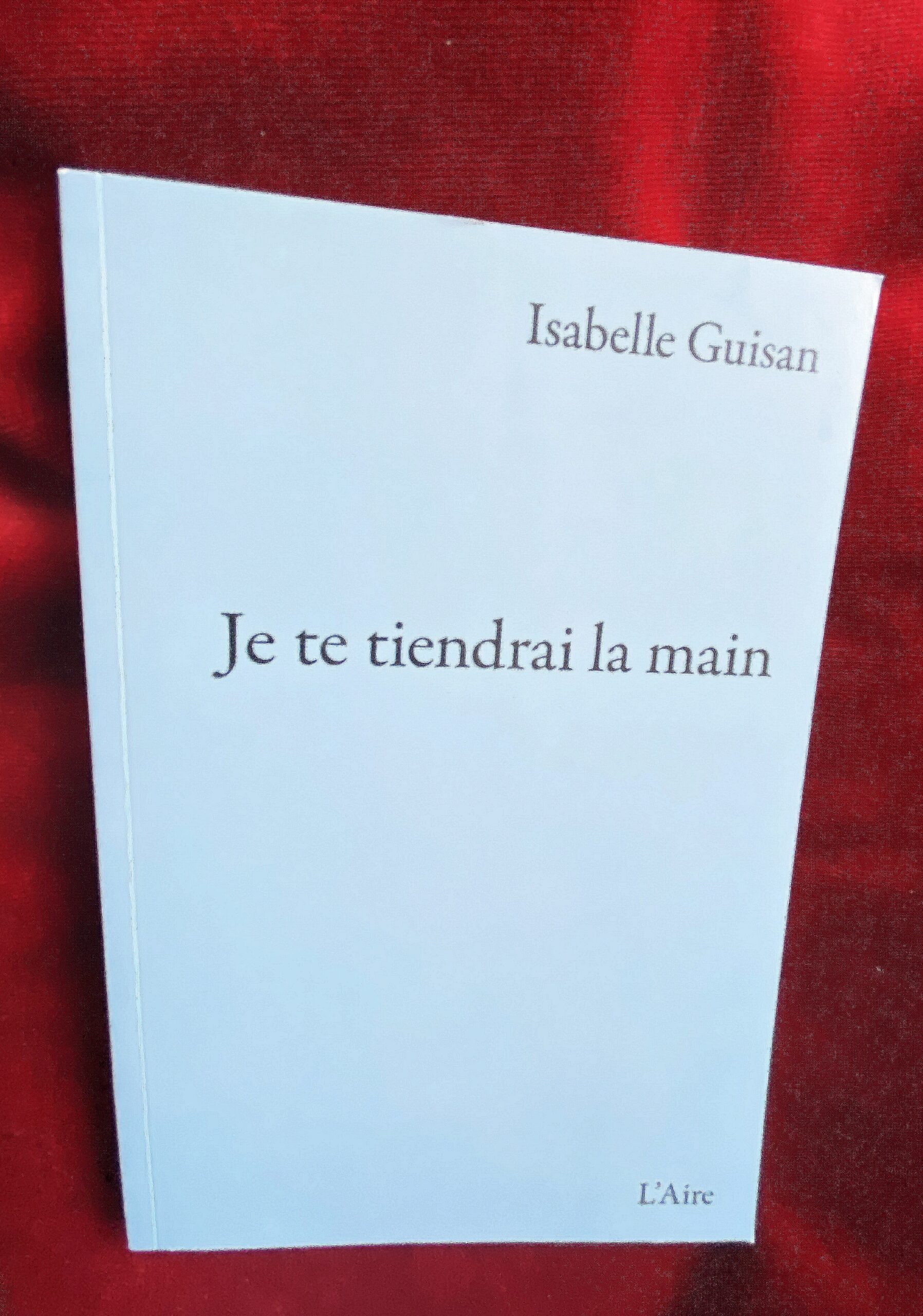 Je te tiendrai la main